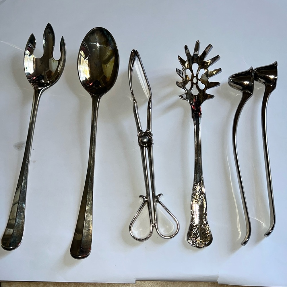 Silver utensils vintage like new